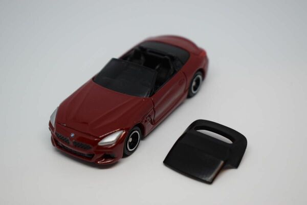 トミカ No.74 BMW Z4