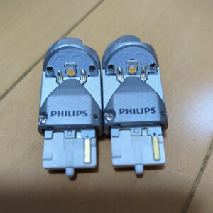 PHILIPS LEDバルブ T20　ウインカー用　2個　アンバー　オレンジ　フィリップス led