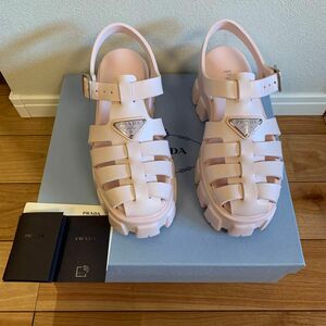 プラダ　Prada サンダル　フォームラバー　未使用