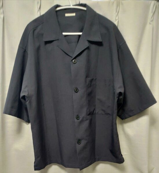 美品 GU ドライ ワイドフィット オープンカラーシャツ(5分袖) グレー チャコールグレー 開襟 S