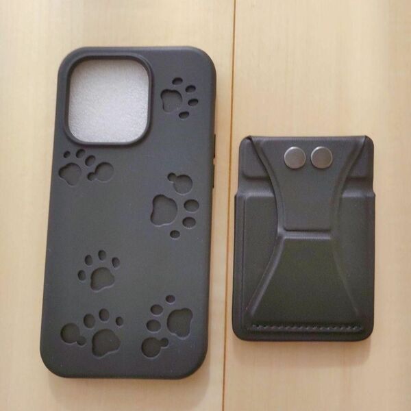iPhone14 ケース MagSafe カード収納 黒 肉球 猫 アイフォン スマホケース 携帯ケース ねこ アニマル