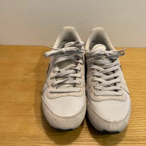 NIKE スニーカー　23.5センチ 