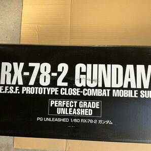 新品 未開封 PG UNLEASHED 1/60 RX-78-2 GUNDAM PerfectGrade パーフェクトグレード アンリーシュッド ガンダム E.F.S.F Prototype②の画像3