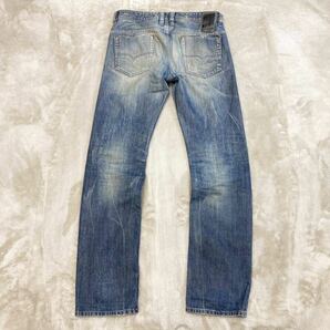 美品！￥42,900 イタリア製【DIESEL】ディーゼル「SAFADO WASH 0817H」Blue Eyecons レギュラーストレート ヴィンテージ加工デニム W29の画像2