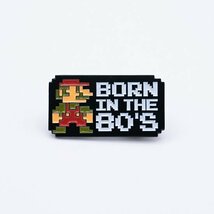 【ピンバッジ】スーパーマリオ BORN IN THE 80'S ドット柄 デニム・革ジャン・ジーンズに相性抜群！古着・洋服のリメイクに！ピンズ_画像1