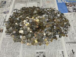 外国コイン 硬貨 アメリカ イギリス 中国 日本古銭 アジア など 世界雑銭 大量 おまとめ 約25kg