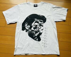 【激レア！】リバーサル アントニオ猪木 コラボレーションTシャツ reversal 中寸 Mサイズ 新日本プロレス WWE rvddw 格闘技 IWGP ホワイト