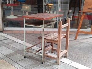 1262 mint green. desk / desk / desk / working bench / iron furniture / iron /. a little over desk / Vintage / old tool / old furniture / store furniture 