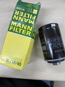 MANN　FILTER　オイルフィルター　W719/45　新品