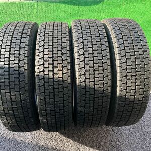 再生タイヤ 205/70R17.5 ほぼ新品 4本セット:18000円