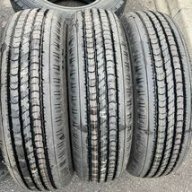 205/75R16ほぼ新品地山　ダンロップ　激安美品　　2本セット＋1本：18000円_画像2