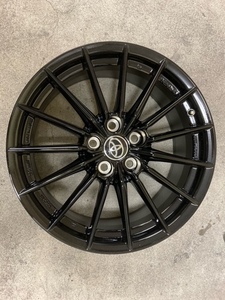 トヨタ純正　GRヤリス　RZ RS　中古アルミホイール　１８ｘ８J　114.3/5H　ET45