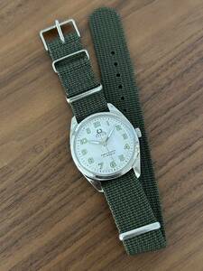 1 TITUS hand winding type wristwatch 