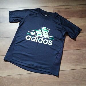 adidas アディダス 半袖Tシャツ