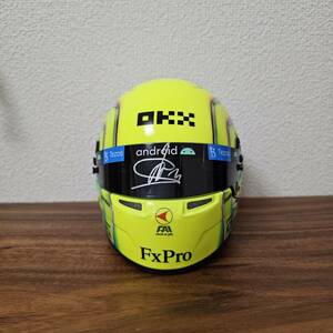 ランド・ノリス マクラーレン 直筆サイン入り 1/2 F1ミニヘルメット 2022年イギリスGP