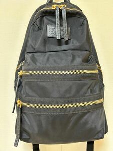 MJリュックバックパック正規品（A4可）黒×ゴールドファスナー