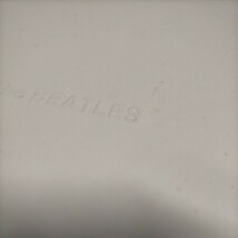 【MONO 赤盤 】THE BEATLES white album 2LP◎中古/再生未確認/ノークレームで/現状渡し/状態は写真にてご確認下さい/盤面目立つキズ無し_画像4