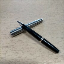 PILOT Elite H277 万年筆 ペン先 18K-750 F シルバー パイロット エリート◇中古/未清掃未検品/試し書き未確認/写真で確認を/現状渡し/NCNR_画像1