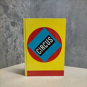 『CIRCUS』Jacques Damase 2002年〇古本/表紙裏表紙,背にスレキズ汚れヤケ角に傷み/本体地切れ/天地小口キズ/グラフィックデザイン