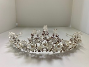  wedding Tiara beautiful .. discount be established beads pearl rhinestone. brilliancy regular .. design . brilliant 