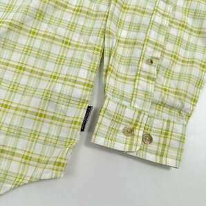 Columbia コロンビア TITANIUM 裏使い チェック柄 長袖シャツ Sサイズ / 黄緑系 メンズ アウトドア 袖ロールアップ可の画像8