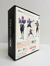 066Z518★【中古 美品】BANDAI/バンダイ S.H.Figuarts(真骨彫製法) 仮面ライダー電王 ロッドフォーム/アックスフォーム_画像4