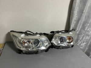 ワゴンＲ DAA-MH44S ヘッドライト左右セット 純正 HID KOITO 100-59271 中古品