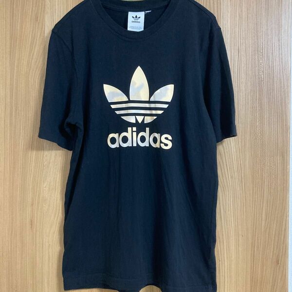 adidas アディダス Tシャツ