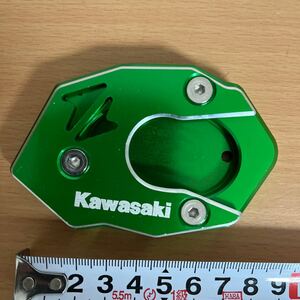 送料無料！ Kawasaki カワサキ バイク パーツ？ 緑