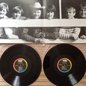 ♪ レア 2LP ビーチボーイズ BEACH BOYS THE SMILE SESSIONS LIMITED 重量盤 LP CAPITOL T 2580 黒虹ラベ 限定2枚組 山下達郎 の画像3