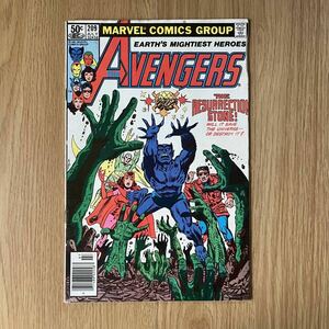 Avengers #209 アメコミリーフ 1981年 アベンジャーズ Scarlet Witch マーベルコミックス MARVEL COMICS スカーレットウィッチ 英語 洋書