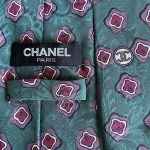 CHANEL(シャネル) 緑赤四角ココマークネクタイ