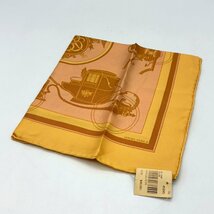 １円～/未使用/保管品/HERMES/エルメス/ハンカチ/馬車/オレンジ/イエロー系/SILK/シルク/100％/ファッション/服飾小物/レディース/W030_画像1