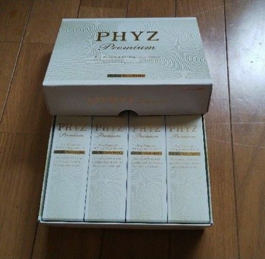 ブリヂストン PHYZ ファイズ プレミアム ボール 1ダース（12球）新品未使用品 ゴルフボール PHYZ Premium