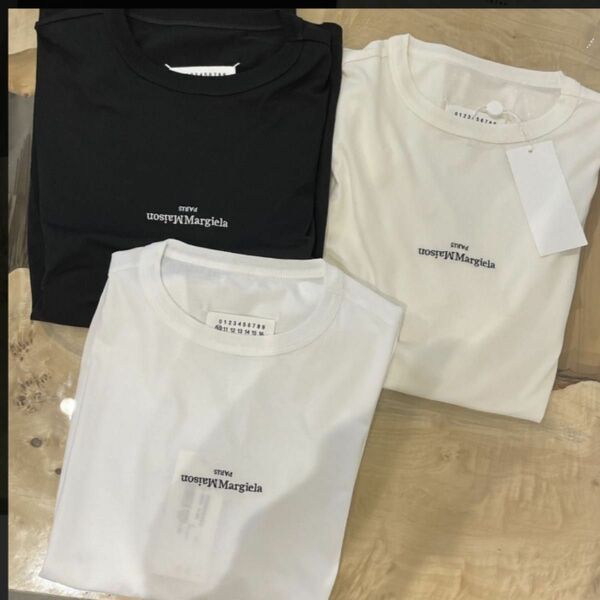 メゾン マルジェラ Maison Margiela ブランド ロゴ 反転 Tシャツ