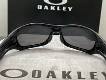 偏光★OAKLEYオークリー PITBULLピットブル 黒ブラック/POLARISEDミラーレンズ USA製 アジアンFITサングラス 釣りドライブ バイク_画像8