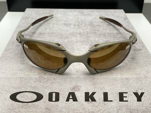 OAKLEYオークリーROMEO 1.0 ロメオ Titanium/Gold Iridium VINTAGEサングラス X-METALエックスメタル USA製 JULIET PENNY 正規品シリアル付