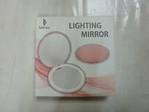 [ Sabrina LIGHTING MIRROR / 拡大鏡付きLEDライティングミラー ]携帯コンパクトミラー LEDライト付き 本体約9㎝ 送料無料_画像1