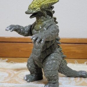 ウルトラ怪獣 サラマンドラ ソフビ1989