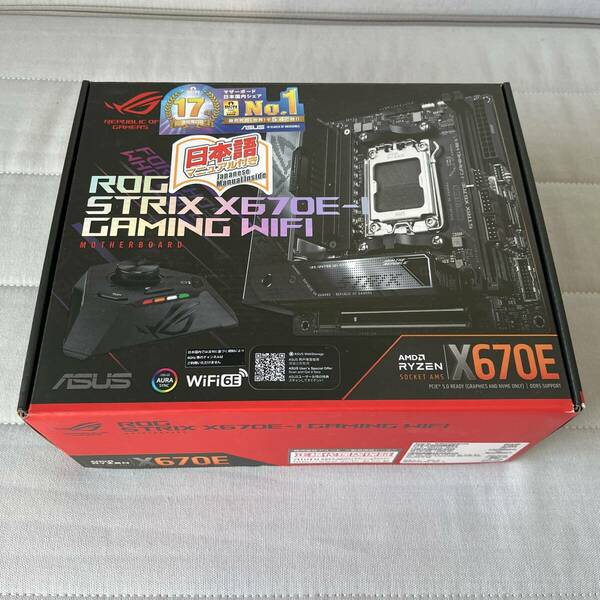 ASUS ROG STRIX X670E-I GAMING WIFI X670E/AM5/Mini-ITX/USB4/2.5Gb LAN/Wi-Fi 6E/PCIe 5.0/ROG STRIX HIVE