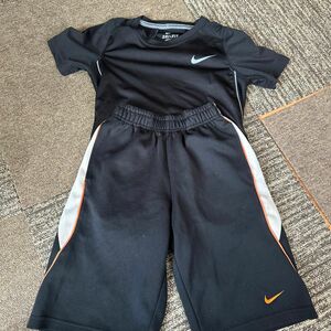 NIKE 120-130 上下セット