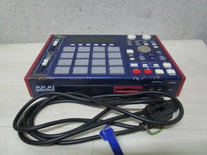 AKAI professional MPC1000 sampler sampling machine 