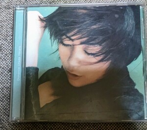 宇多田ヒカル　CDアルバム　Distance(再出品)