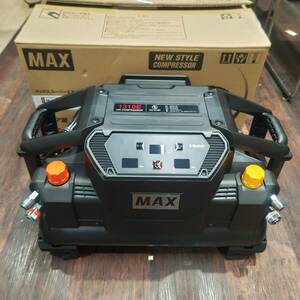 [ unused goods ] Max /MAX air compressor AK-HL1310E_ black cheap exhibition free shipping!