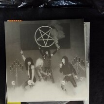 D05 中古LP 中古レコード　モトリークルー　華麗なる激情　帯付国内盤　P-11256 obi MOTLEY CRUE too fast for love _画像4