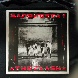 D05 中古LP 中古レコード　クラッシュ　サンディニスタ　国内盤 3枚組　49-3P-253 THE CLASH Sandinista!