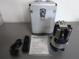 8744★ 助っ人 LTCレーザー 墨出し器 LTC-HMP501 通電確認のみ ジャンク品