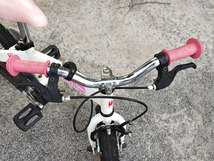 【引取限定】へんしんバイク Henshin Bike ホワイト×ピンク 限定カラー？ バランスバイク ぺダル一式セット_画像5