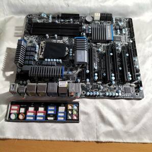 ★ GIGABYTE GA-Z68XP-UD5 LGA1155 Z68 ATX●マザーボード③