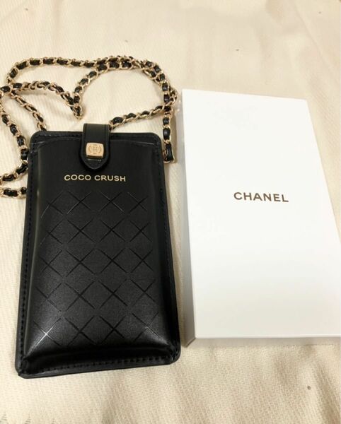 新品　CHANEL シャネル　ノベルティ　スマホポーチ　ココクラッシュ　チェーン付き　箱付き　6